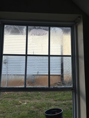Artworx Glass and Screen Repair on Yelp