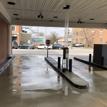 C&D Cleaning - Bank drive-thru after power washing - Pressure Washers Near Me - Mount Pleasant, Iowa C&D Cleaning - Bank drive-thru after power washing - Pressure Washers Near Me - Mount Pleasant, Iowa