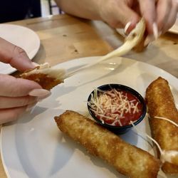 Wipeouts Grill - Mozzarella Sticks