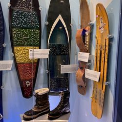 Early snowboards