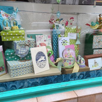 Buchbinderei Ringer - Schaufenster Ostern - Cards & Stationery Near Me - Nuremberg, BY
