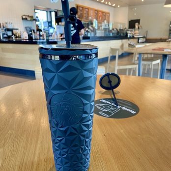 Starbucks - Coffee & Tea Near Me - Fayetteville, North Carolina