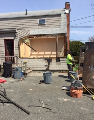 Residential Demo and Removal - Demo Jobs before and After Residential Demo and Removal - Demo Jobs before and After