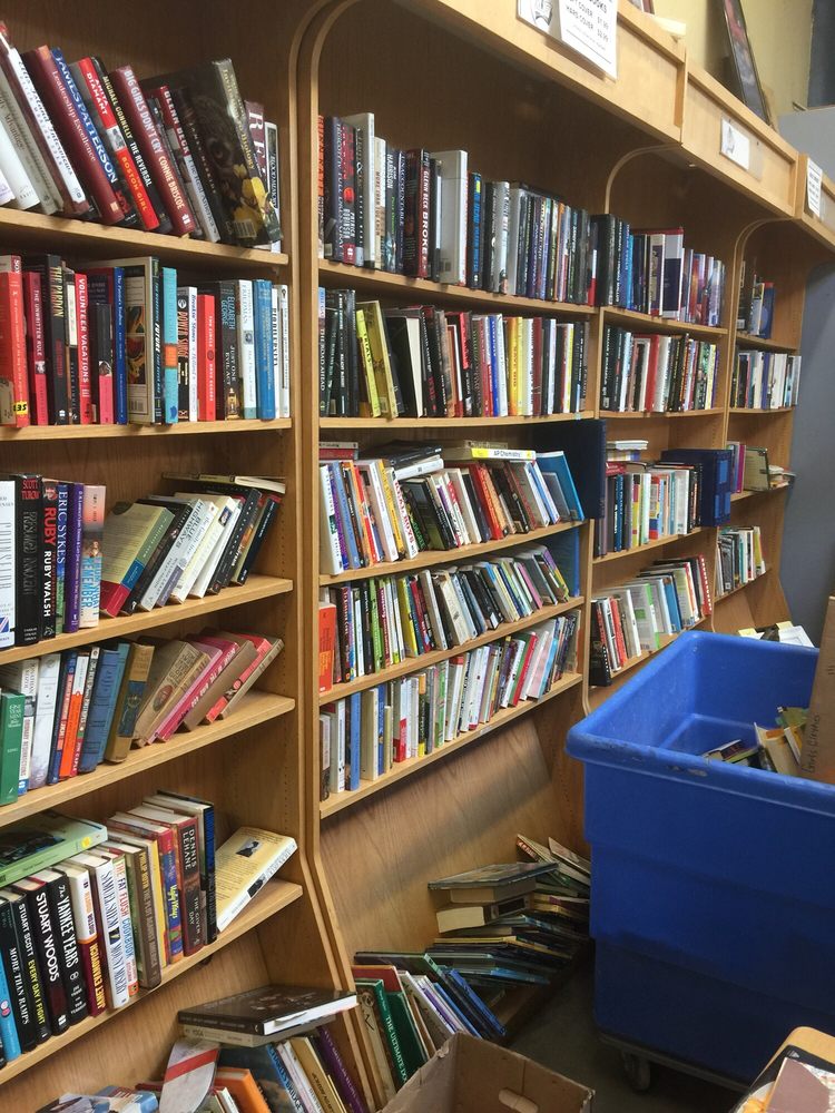 THE GOODWILL STORE 26 Photos & 79 Reviews Thrift Stores 965