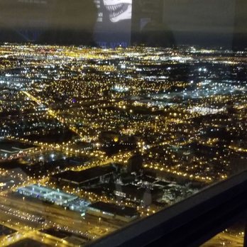 Willis Tower - Landmarks & Historical Buildings Near Me - Chicago, Illinois Willis Tower - Landmarks & Historical Buildings Near Me - Chicago, Illinois