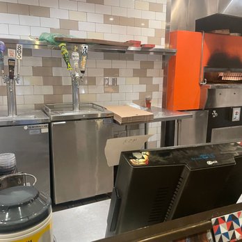 Blaze Pizza - waiting at the cashier while shift lead went into the kitchen multiple times calling for manager - Salad Near Me - Alhambra, California Blaze Pizza - waiting at the cashier while shift lead went into the kitchen multiple times calling for manager - Salad Near Me - Alhambra, California