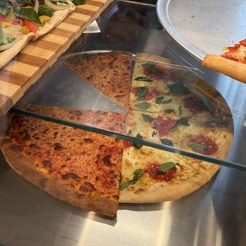 Mama pizza & bakery - Pizza Near Me - Queens, New York Mama pizza & bakery - Pizza Near Me - Queens, New York