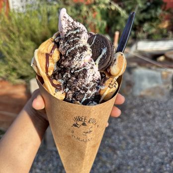 Three Rivers Yogurt - Desserts Near Me - Three Rivers, California Three Rivers Yogurt - Desserts Near Me - Three Rivers, California
