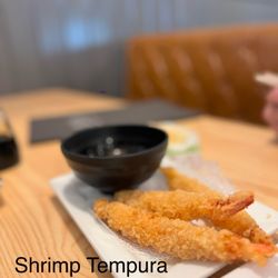 Sakana Sushi Bar & Grill - Shrimp tempura with a warm soy sauce