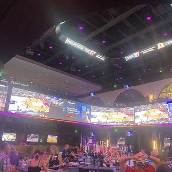 Stadium Club - Sports Bars Near Me - Orlando, Florida Stadium Club - Sports Bars Near Me - Orlando, Florida