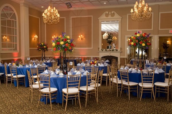 Maggio's Restaurant, Bar & Ballroom by null