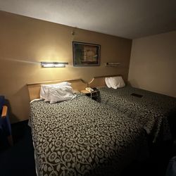 Days Inn by Wyndham - Two Double Bed Room