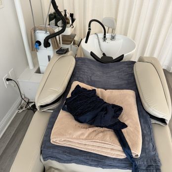 Purelux Scalp Spa - The set up - Hair Loss Centers Near Me - San Gabriel, California Purelux Scalp Spa - The set up - Hair Loss Centers Near Me - San Gabriel, California