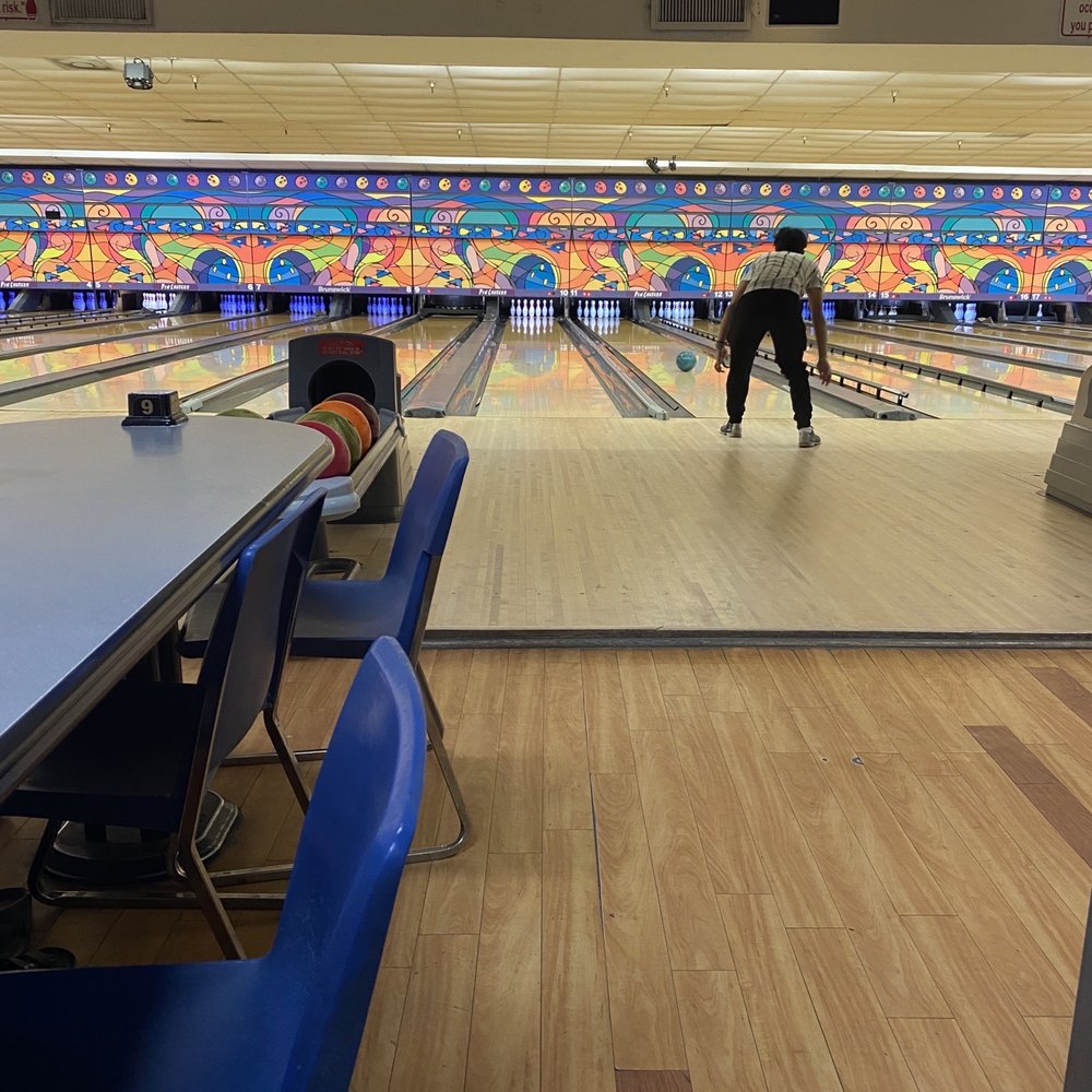 Bowling lanes Bowling lanes