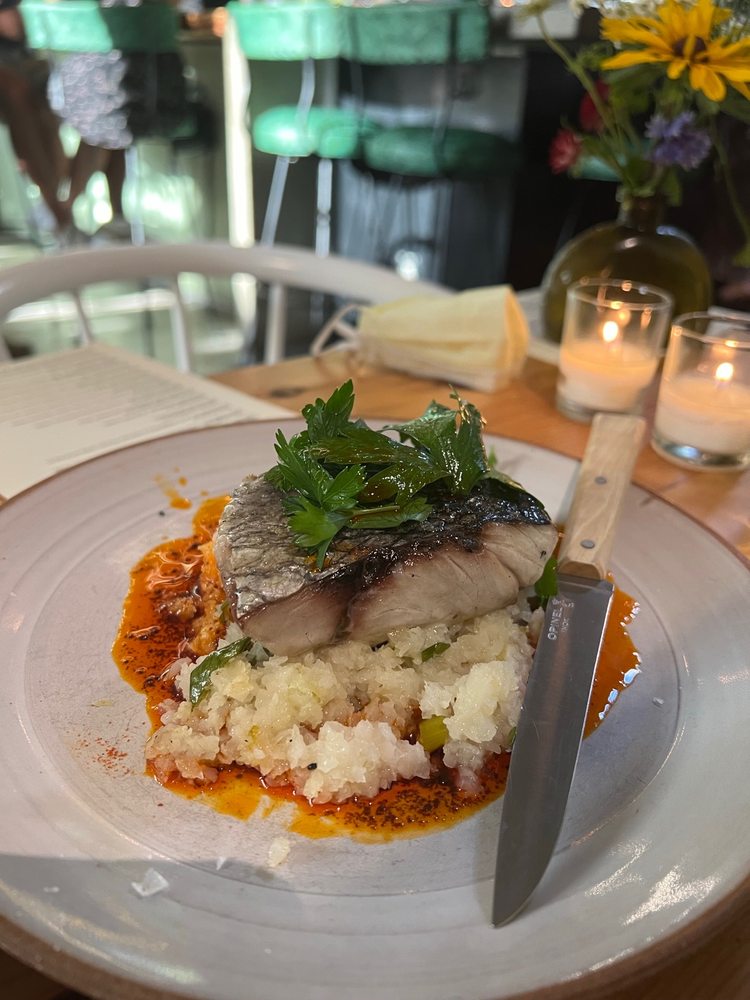 FIELD & VINE 195 Photos & 121 Reviews 9 Sanborn Ct, Somerville, MA