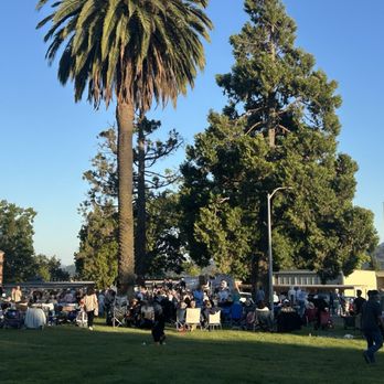 Fridays At The Hood - Venues & Event Spaces Near Me - Santa Rosa, California Fridays At The Hood - Venues & Event Spaces Near Me - Santa Rosa, California