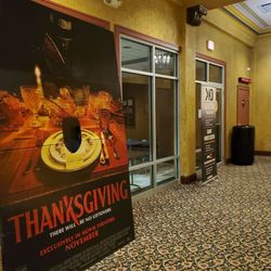 Classic Cinemas York XQ - Hallway