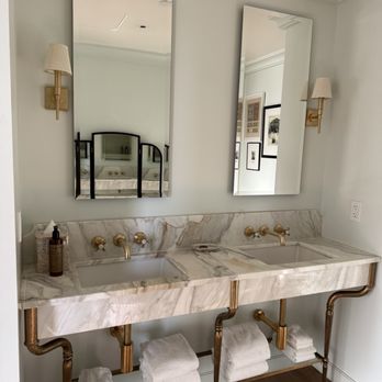 Cafe Ora - Love this restroom - Hotels Near Me - Los Angeles, California Cafe Ora - Love this restroom - Hotels Near Me - Los Angeles, California