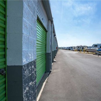 Extra Space Storage - Alternate Beauty Image - Self Storage Near Me - Oceanside, California