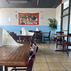 El Pulgarcito - Indoors