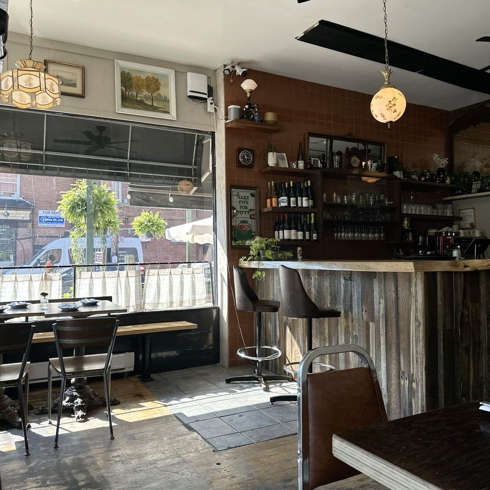 Daisy May’s - Breakfast & Brunch Near Me - Toronto, Ontario