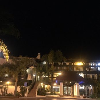 Best Western Plus Carpinteria Inn - Outside view upon pulling into the hotel area - Hotels Near Me - Carpinteria, California Best Western Plus Carpinteria Inn - Outside view upon pulling into the hotel area - Hotels Near Me - Carpinteria, California