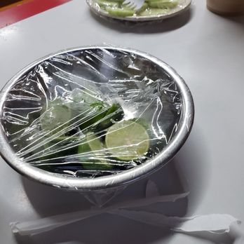 Tacos El Francés - Covid precautions, limes, radishes, pepinos... - Tacos Near Me - Tijuana, BCN Tacos El Francés - Covid precautions, limes, radishes, pepinos... - Tacos Near Me - Tijuana, BCN