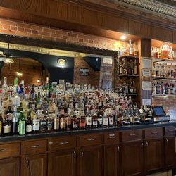 Shovel City Drinkery - The bar!