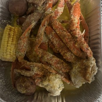 Melbourne Seafood Station - Four snow crab clusters - Seafood Near Me - Melbourne, Florida Melbourne Seafood Station - Four snow crab clusters - Seafood Near Me - Melbourne, Florida