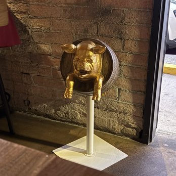 Liquor Pig - Cocktail Bars Near Me - Scottsdale, Arizona