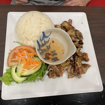 So Pho So Good - BD4. BBQ Chicken w/ Rice / / Cm g nng - Vietnamese Near Me - San Francisco, California So Pho So Good - BD4. BBQ Chicken w/ Rice / / Cm g nng - Vietnamese Near Me - San Francisco, California