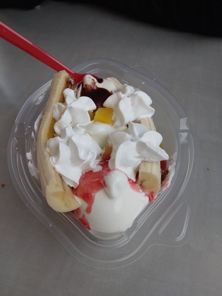 DQ Grill & Chill Restaurant Logo