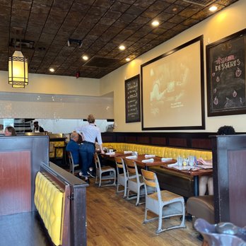Ted's Bulletin 14th - Cute set up - Breakfast & Brunch Near Me - Washington, DC, District of Columbia Ted's Bulletin 14th - Cute set up - Breakfast & Brunch Near Me - Washington, DC, District of Columbia