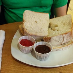 Bean & Brush Family Art Café - Sausage butty