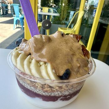 Roots & Rye - Acai Bowls Near Me - Los Angeles, California Roots & Rye - Acai Bowls Near Me - Los Angeles, California