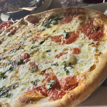 Booyah - Margherita Pizza - Desserts Near Me - Mahwah, New Jersey
