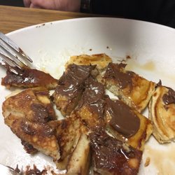 Treats Cafe - Pancakes with Nutella