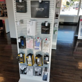 T-Mobile - Mobile Phones Near Me - Bayside, New York T-Mobile - Mobile Phones Near Me - Bayside, New York