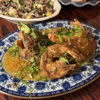 Holy Basil - Thai Near Me - Los Angeles, California