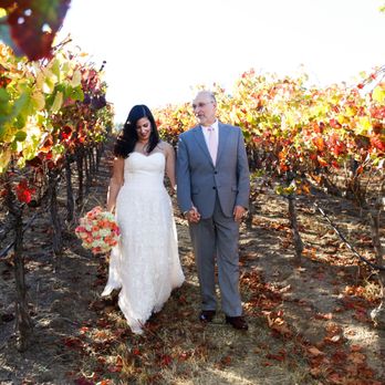 Elope in Wine Country - Walk in the gorgeous vineyards after our ceremony. - Wedding Planning Near Me Elope in Wine Country - Walk in the gorgeous vineyards after our ceremony. - Wedding Planning Near Me