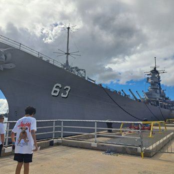 Battleship Missouri Memorial - Landmarks & Historical Buildings Near Me - Honolulu, Hawaii Battleship Missouri Memorial - Landmarks & Historical Buildings Near Me - Honolulu, Hawaii