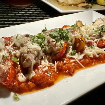 Beach Club Bistro - Sausage Stuffed Peppers Appetizer - Pizza Near Me - Euclid, Ohio