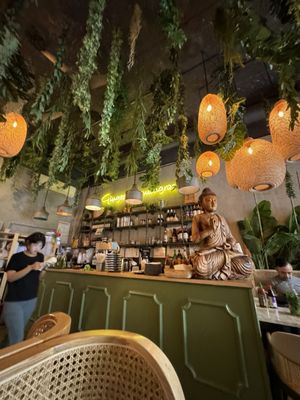 Ginger and Lemongrass by null