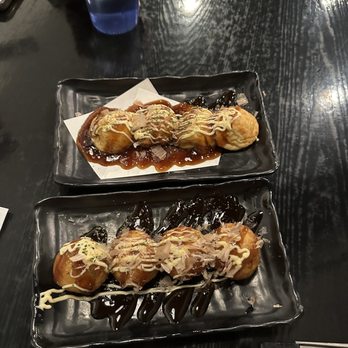 Wadaya - Takoyaki L.A Style (4 pc) bottom Takoyaki Osaka style (4 pc) top - Ramen Near Me - Costa Mesa, California