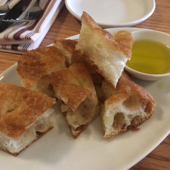 LeoGreta - Free bread - Italian Near Me - Carnegie, Pennsylvania LeoGreta - Free bread - Italian Near Me - Carnegie, Pennsylvania