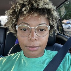 Visionworks - Wild hair showing off new frames!