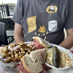 Le Fumet - Combo 1 substitute poutine for frites