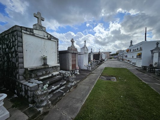 St. Louis Cemetery No. 3 by null
