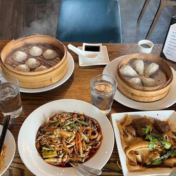 Dan Dan - Taiwanese Near Me - Wayne, Pennsylvania