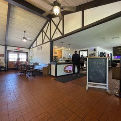 M&W Smokehouse BBQ